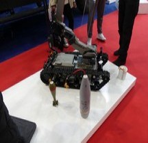 DGSCGC Robot de déminage Avenger LT ICO JOP 2004 Eurosatory 2024